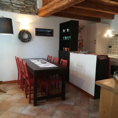 别墅 Casa Courmayeur Verrand 普雷圣迪迪埃